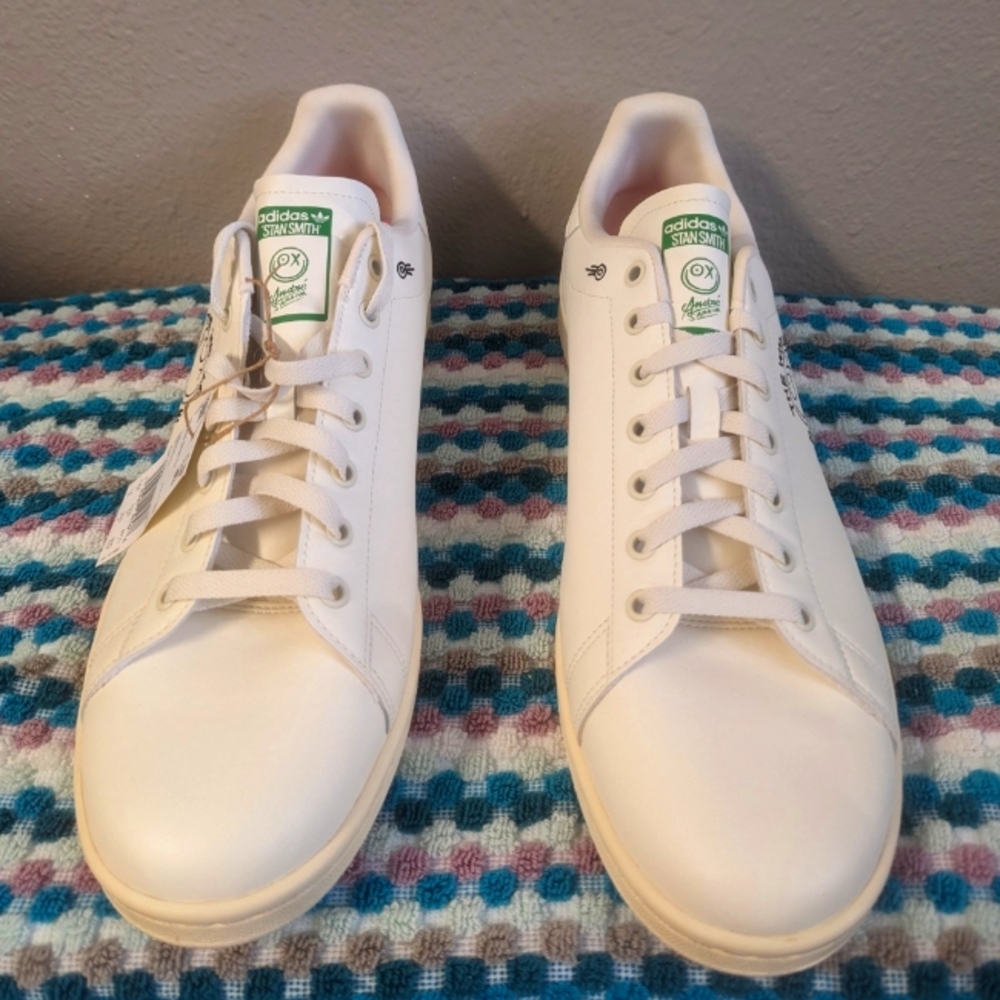 Adidas Originals Stan Smith x Andre Saraiva the World Needs Love